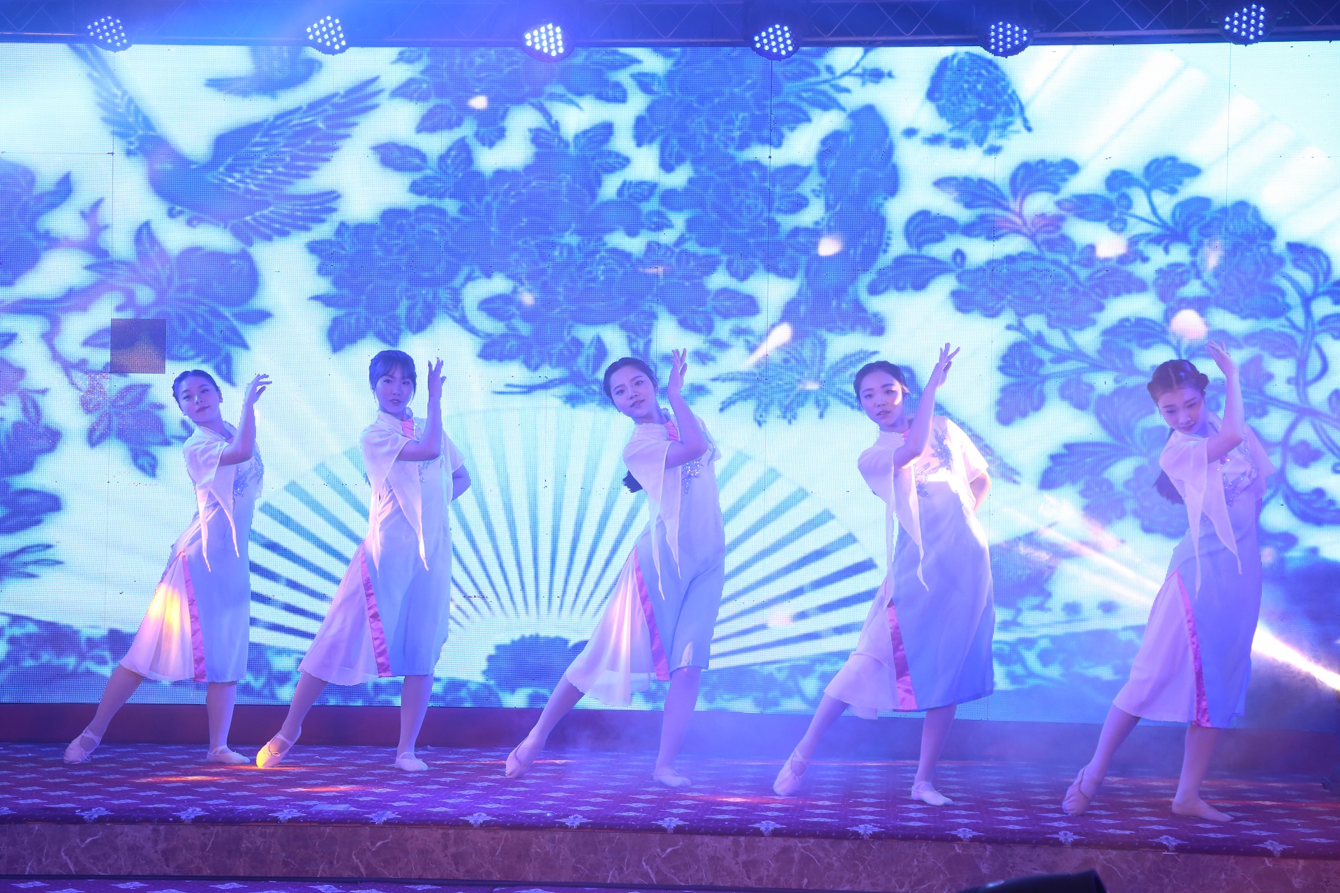 ��ҳ| ����ᡤjnh�й��ٷ���վ